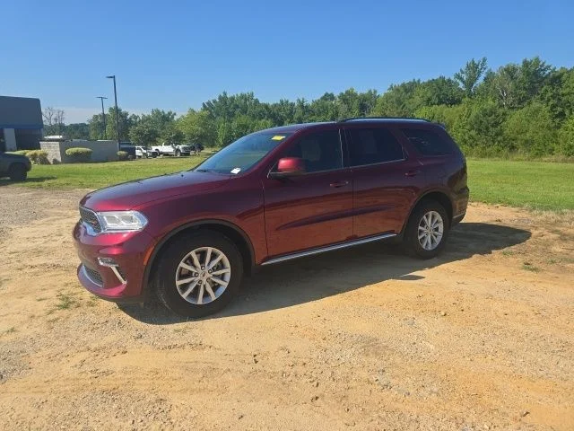 Used 2021 Red Dodge SXT Plus image 3