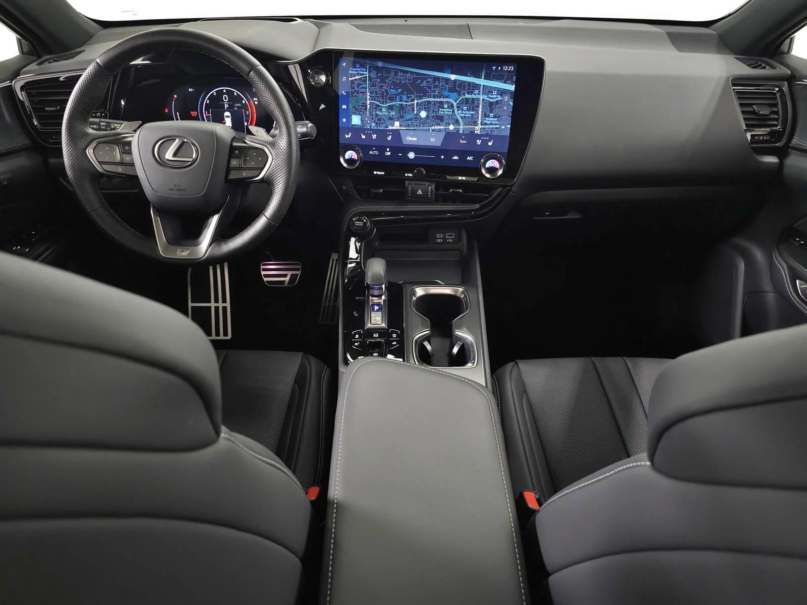 Certified Used 2024 Ultra White 083 Lexus F SPORT Handling image 15