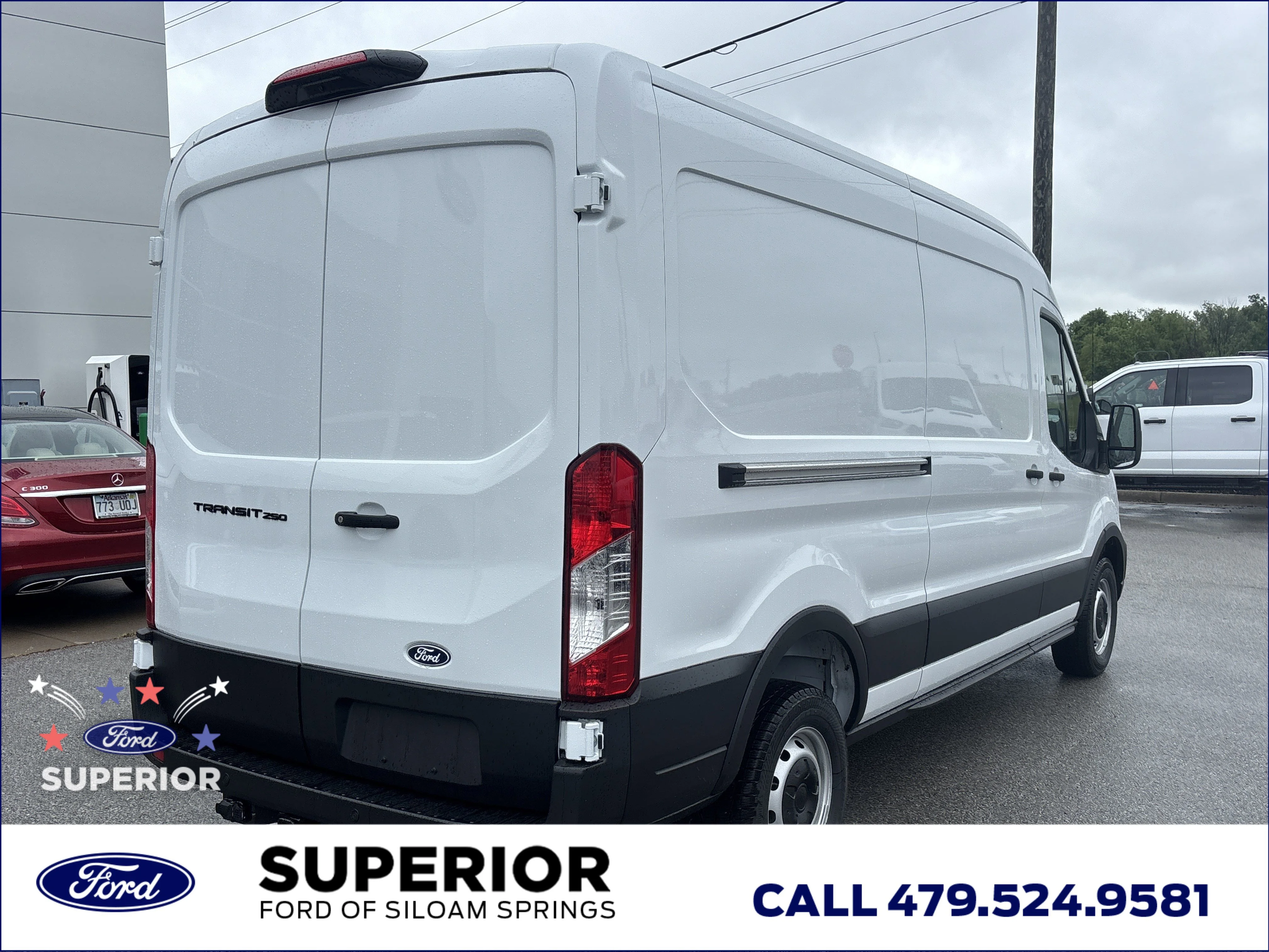 New 2026 Oxford White Ford  image 3