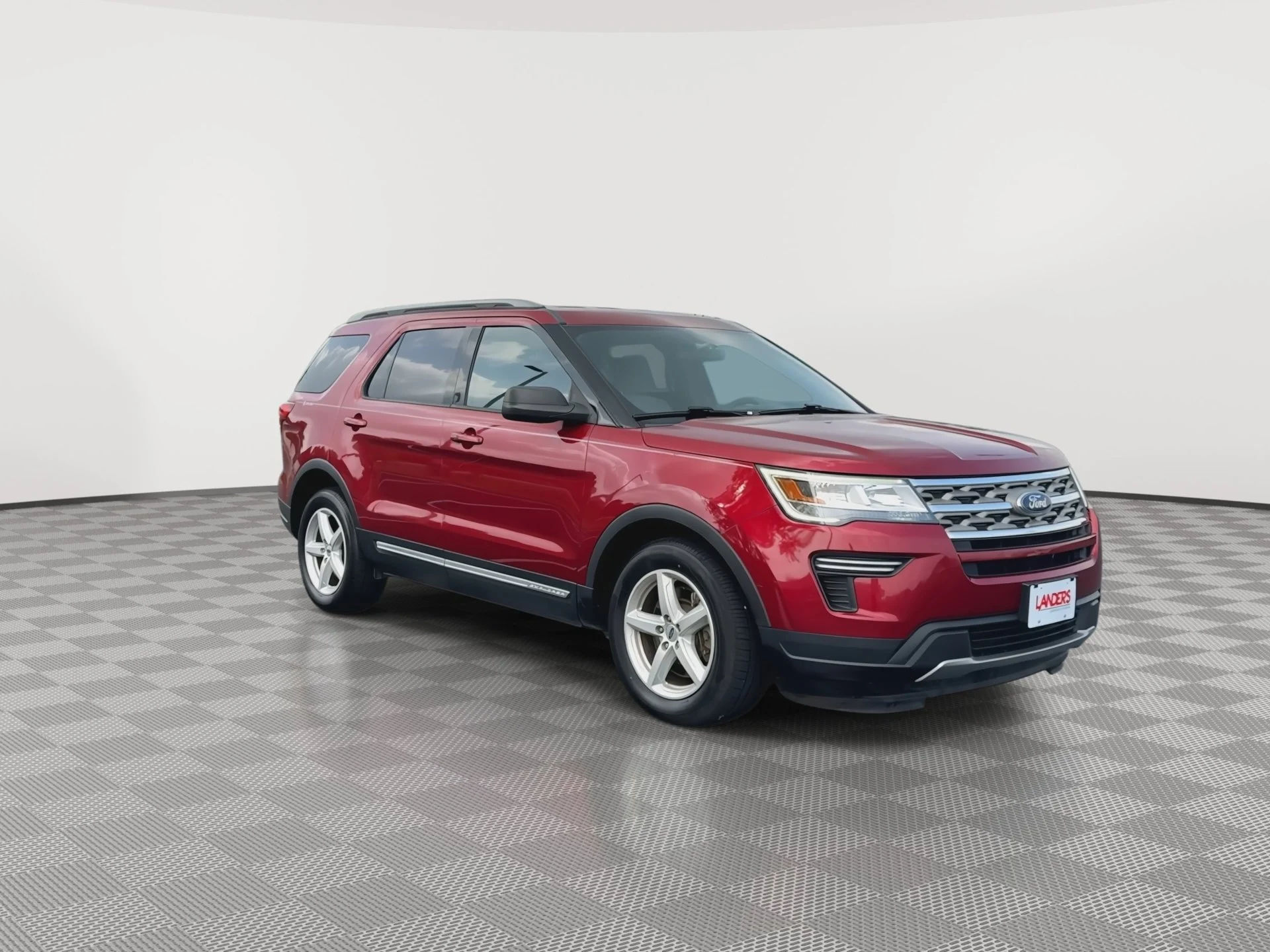 Used 2018 Ford Explorer XLT with VIN 1FM5K7D87JGA55381 for sale in Joplin, MO