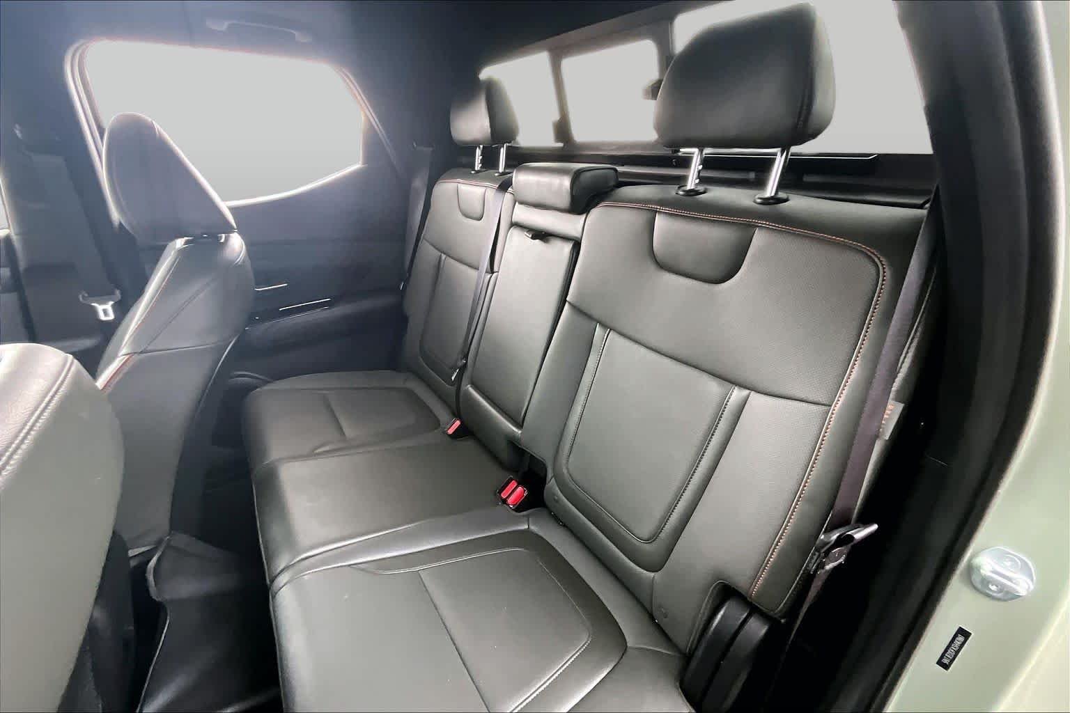 Certified Used 2025 Sage Gray Hyundai Limited image 21
