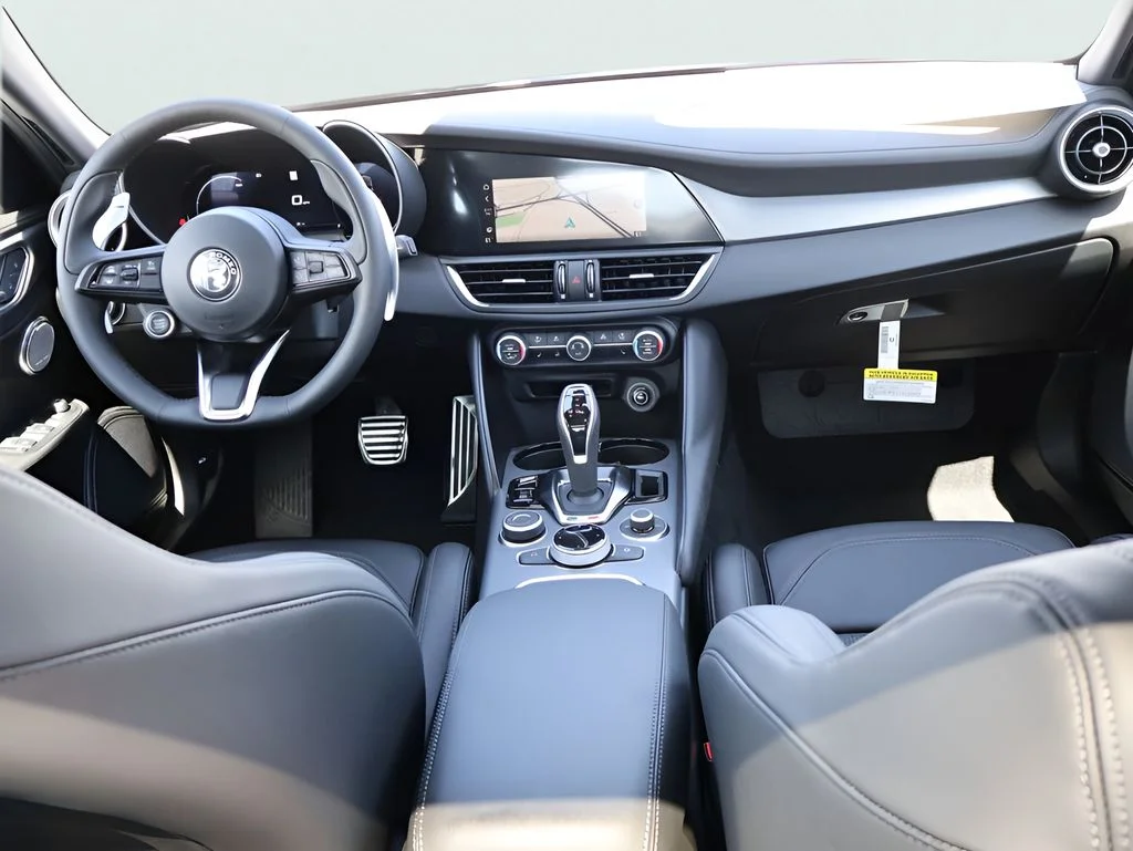 New 2026 Vulcano Black Metallic Alfa Romeo Base image 16
