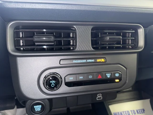 2025 Ford Maverick XLT - Photo 25