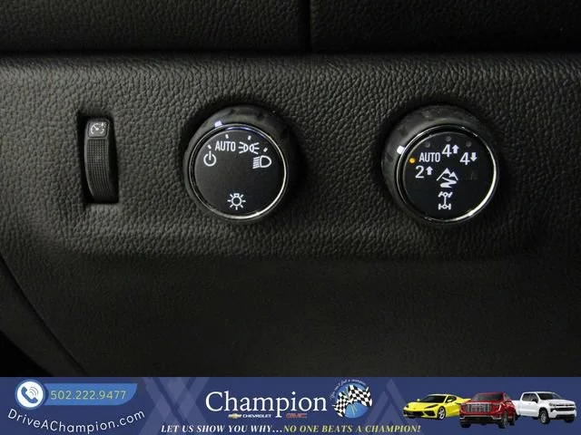 Used 2022 Black Chevrolet ZR2 image 25