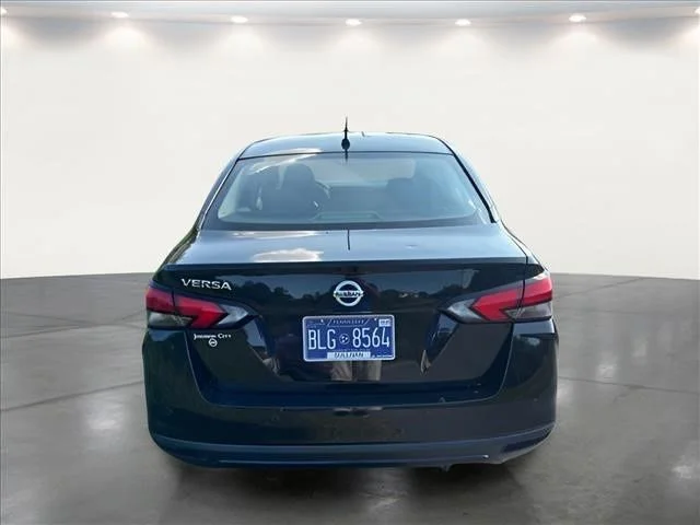 Used 2021 Black Nissan 1.6 S image 17