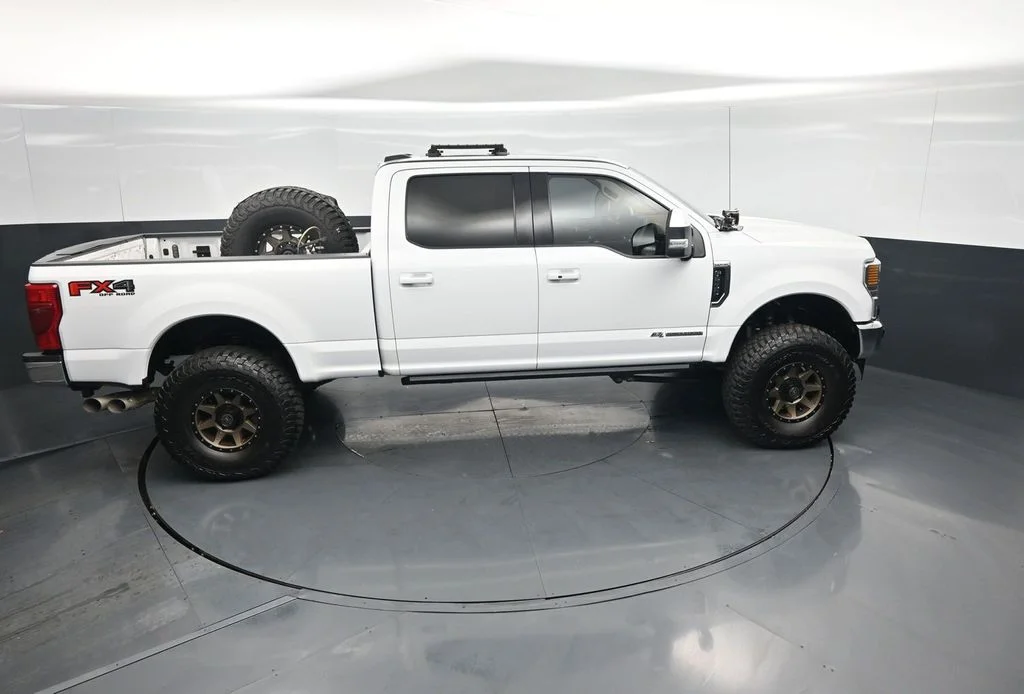 Used 2021 White Ford Lariat image 36