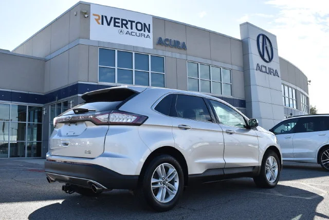 Used 2017 Ingot Silver Ford SEL image 5