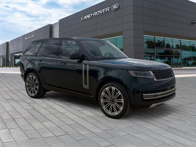 New 2026 British Racing Green LAND ROVER SE image 7