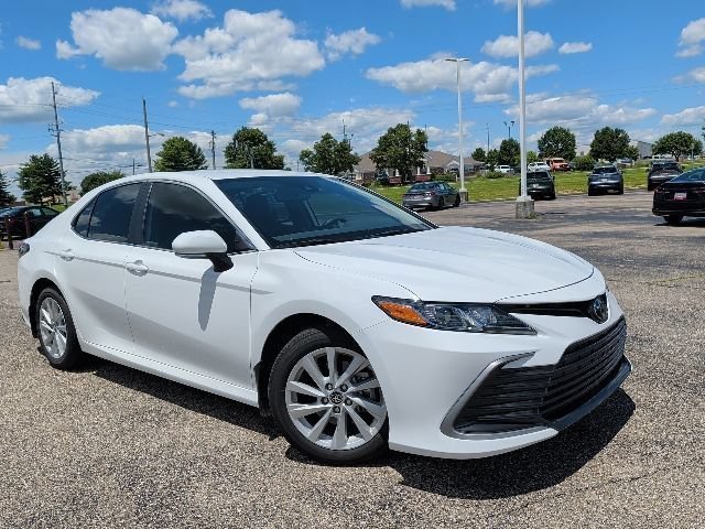 Certified Used 2023 Ice Cap Toyota LE image 19