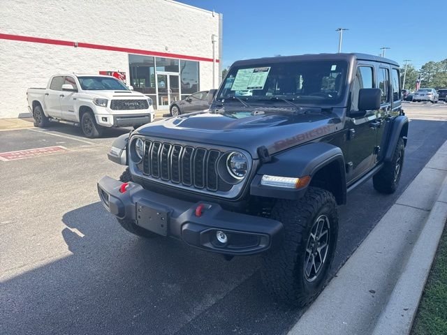 Used 2025 Gray Jeep Rubicon image 3