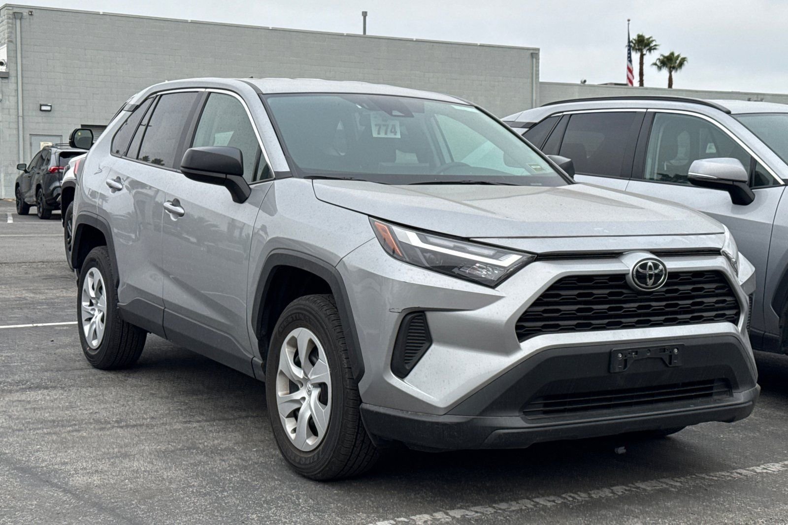 2025 Toyota RAV4 LE photo 2