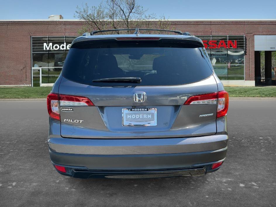 Used 2021 Gray Honda Special Edition image 3