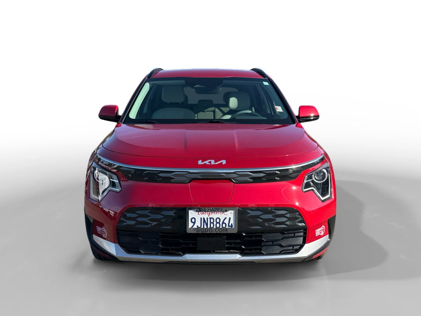 Used 2023 Red Kia Wind image 8