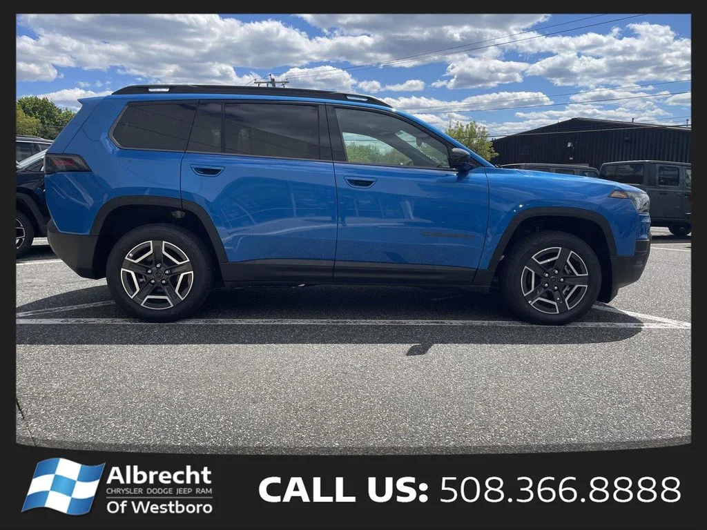 New 2026 Hydro Blue Pearl-Coat Exterior Paint Jeep Laredo image 6