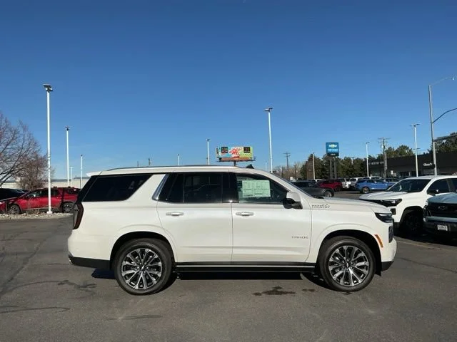 2025 Chevrolet Tahoe High Country - Photo 2