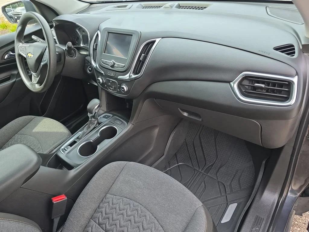 Used 2023 IRON GRAY METALLIC Chevrolet LT image 30