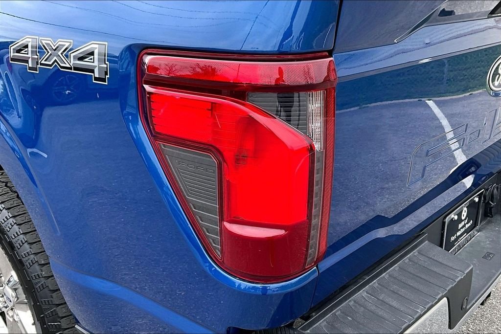 Used 2025 Blue Ford XLT image 20