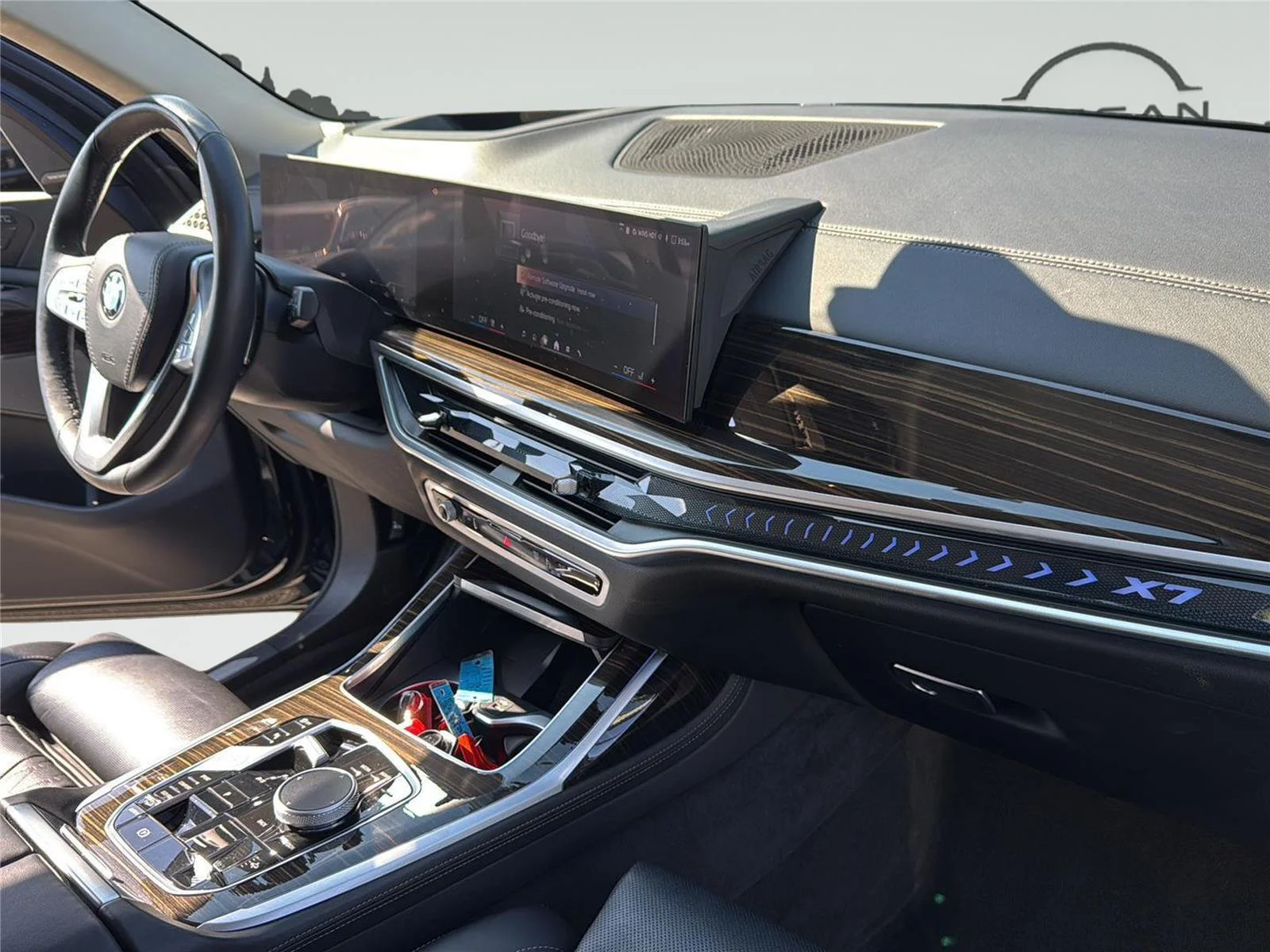 2025 BMW X7 40i - Photo 33