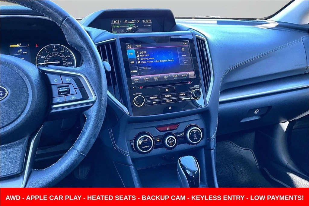 Used 2019 White Subaru 2.0i Limited image 9