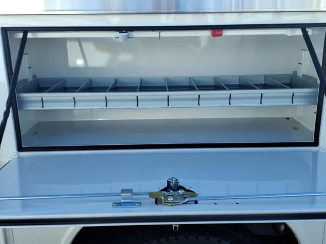 New 2026 Summit White Chevrolet WT image 9