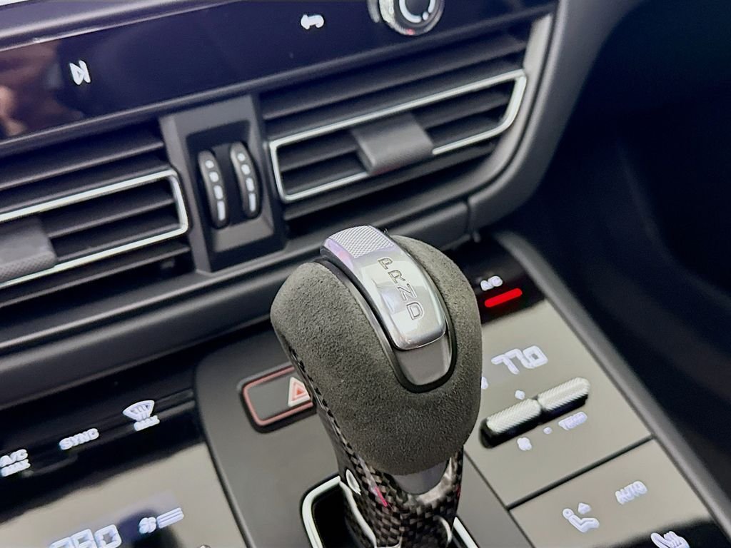 Used 2023  Porsche GTS image 18