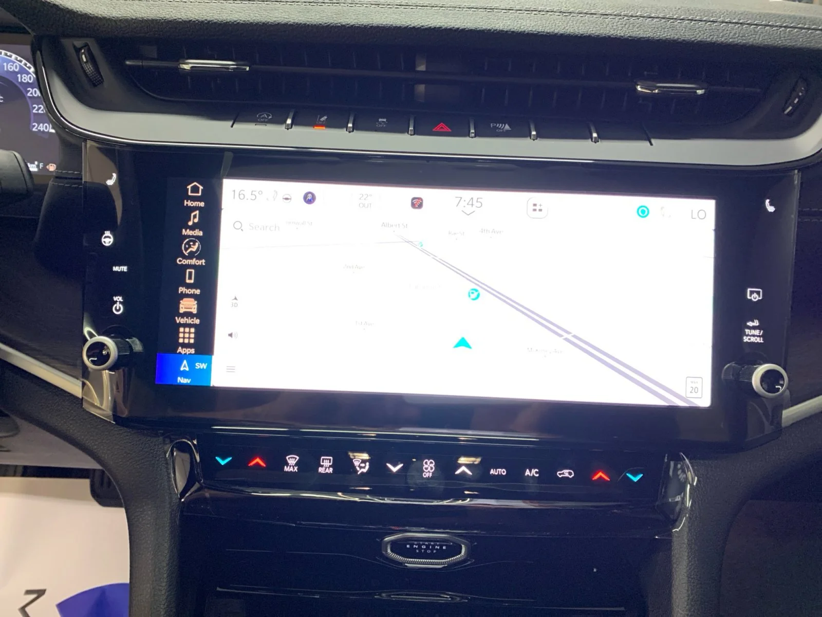 New 2026 Diamond Black Crystal Pearl Jeep Altitude image 21