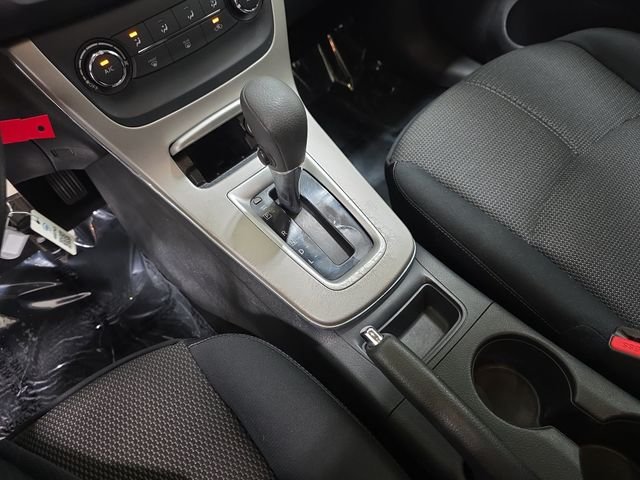Used 2015 White Nissan S image 23