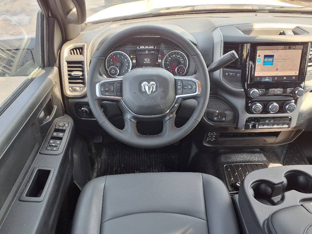 2025 RAM 3500 Chassis Tradesman - Photo 5