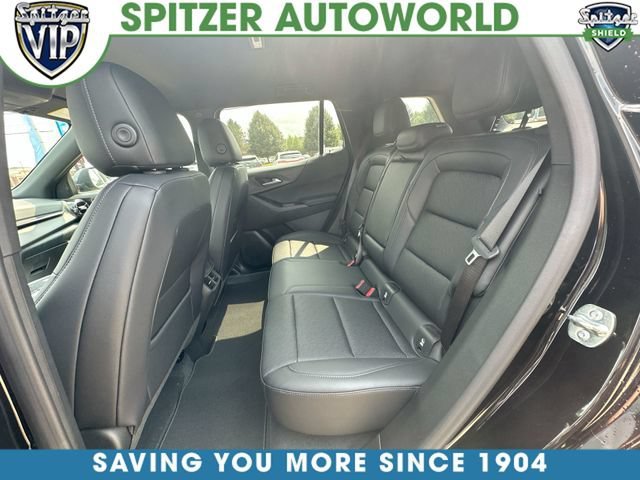 New 2027 Mosaic Black Metallic Chevrolet LT image 26