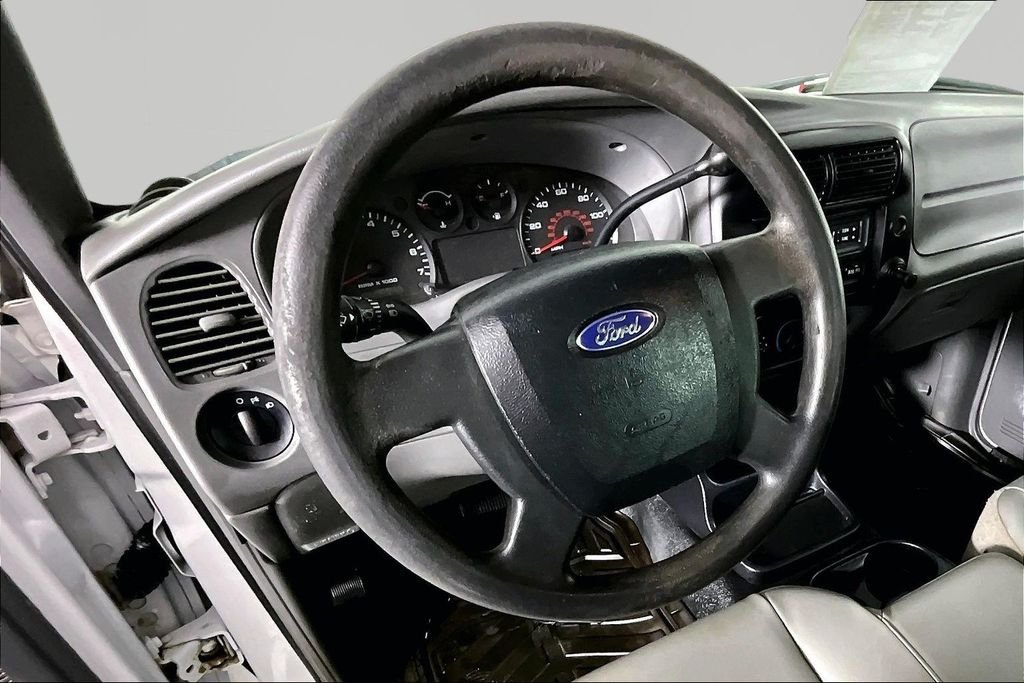 Used 2011 White Ford XL image 7