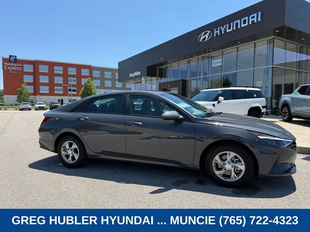 2023 Hyundai Elantra SE