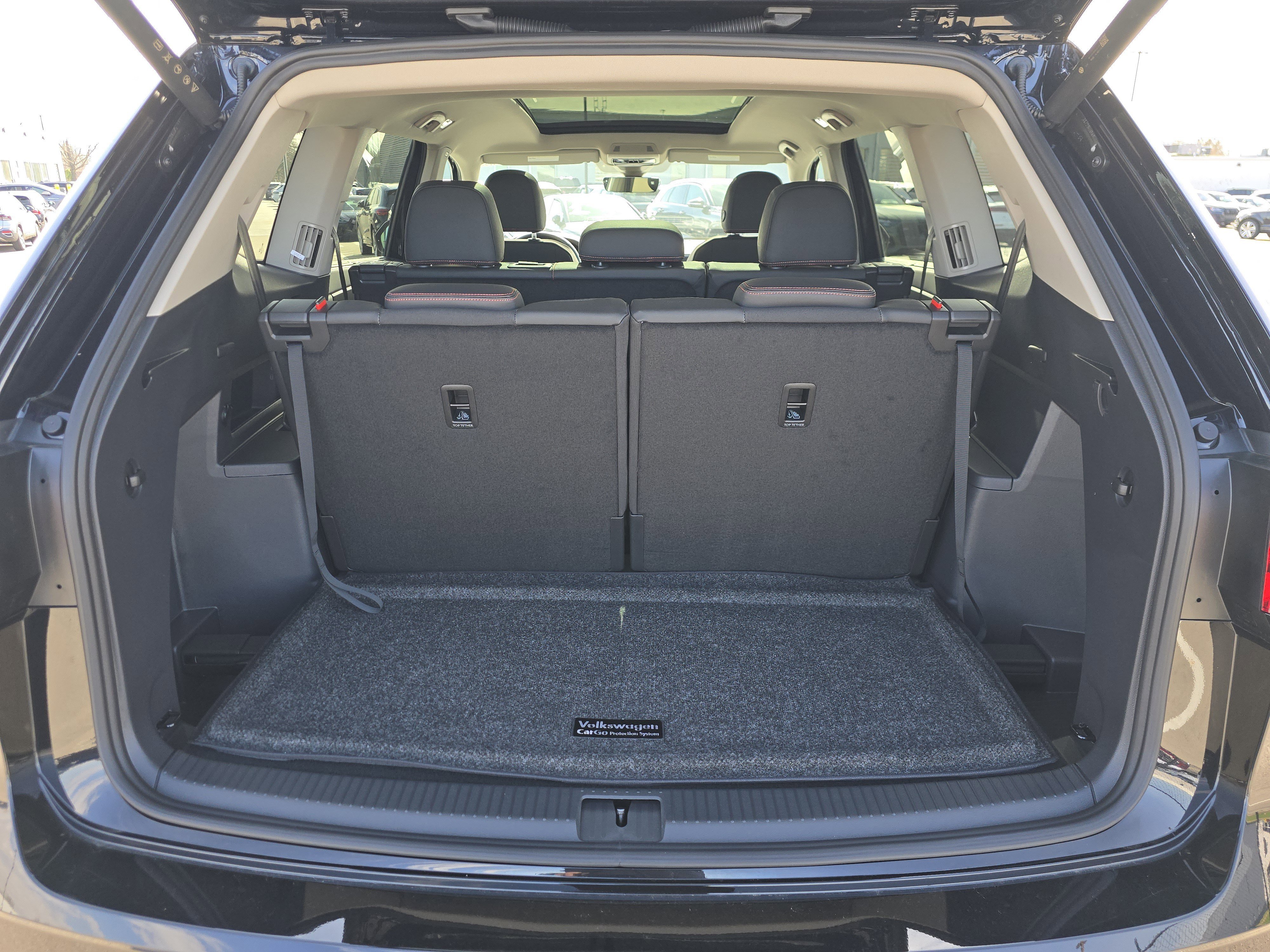 New 2026 Deep Black Pearl Volkswagen 2.0T Peak Edition image 16