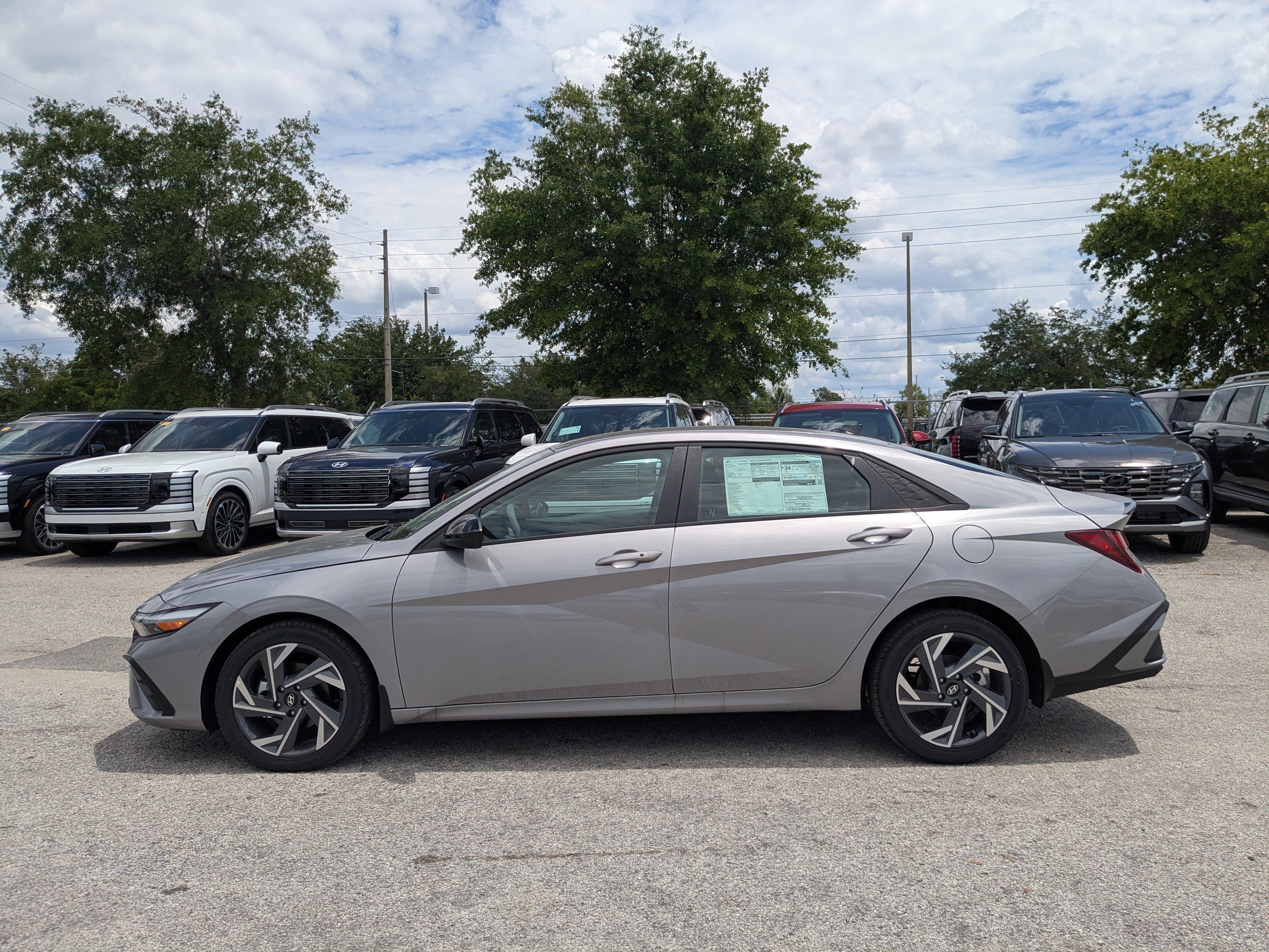New 2025 Fluid Metal Hyundai SEL Sport image 8