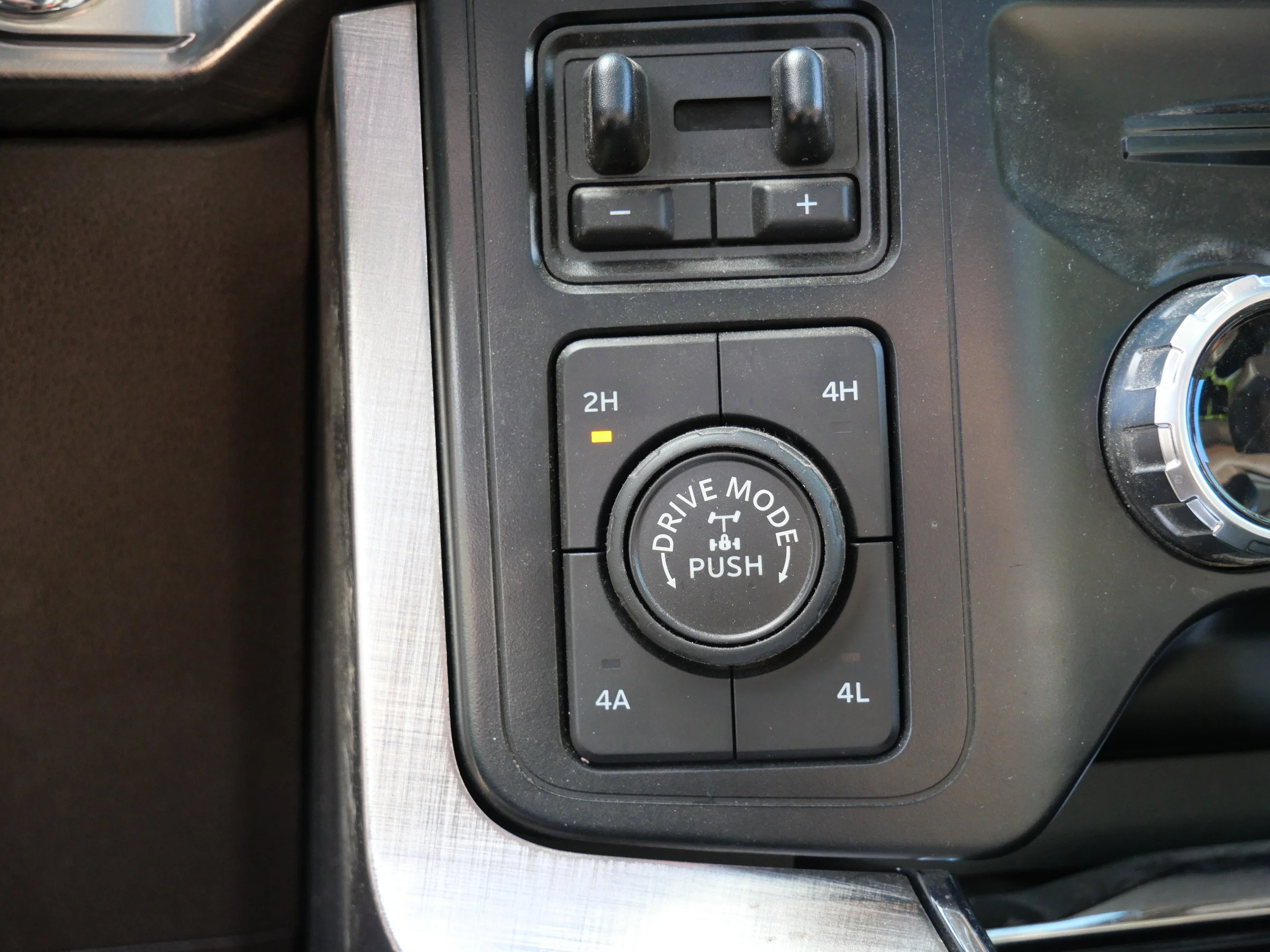 Certified Used 2023 Bluestone Ford King Ranch image 24