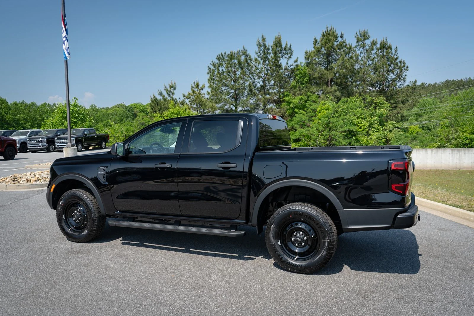 New 2026 Shadow Black Ford XL image 7