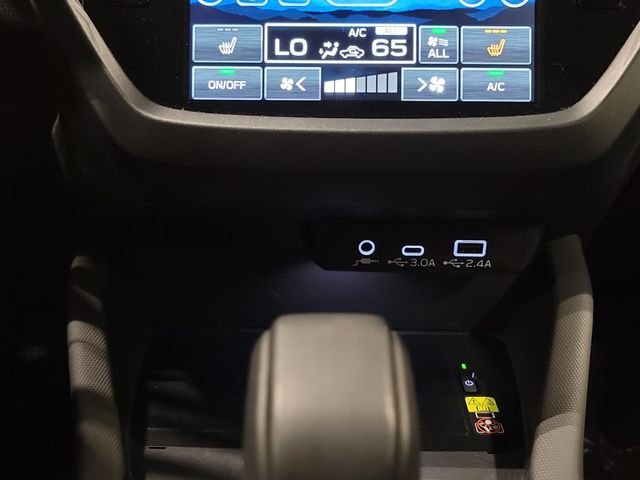 Used 2025 Ice Silver Metallic Subaru Premium image 30