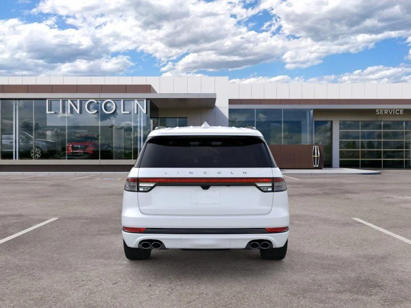 New 2026 Pristine White Metallic Tri-Coat Lincoln Reserve® image 5