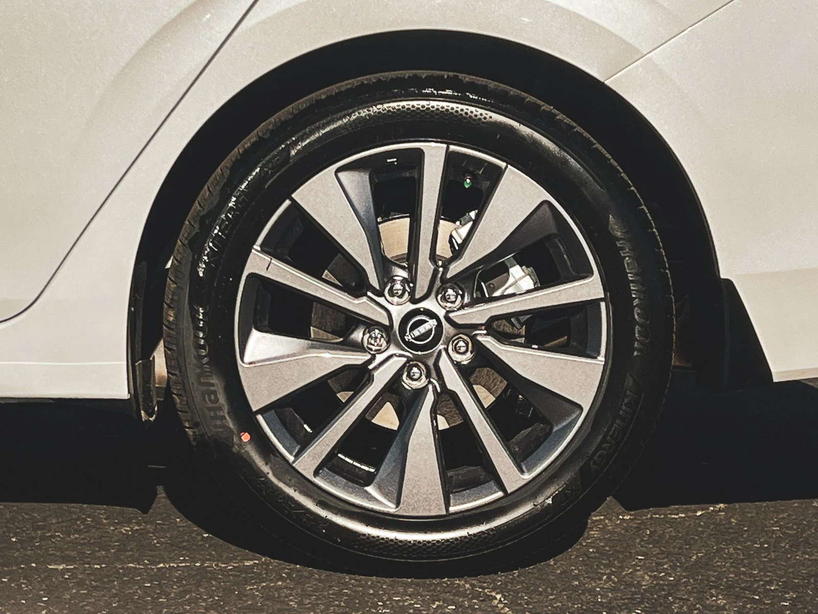 2026 Nissan Sentra SL - Photo 10