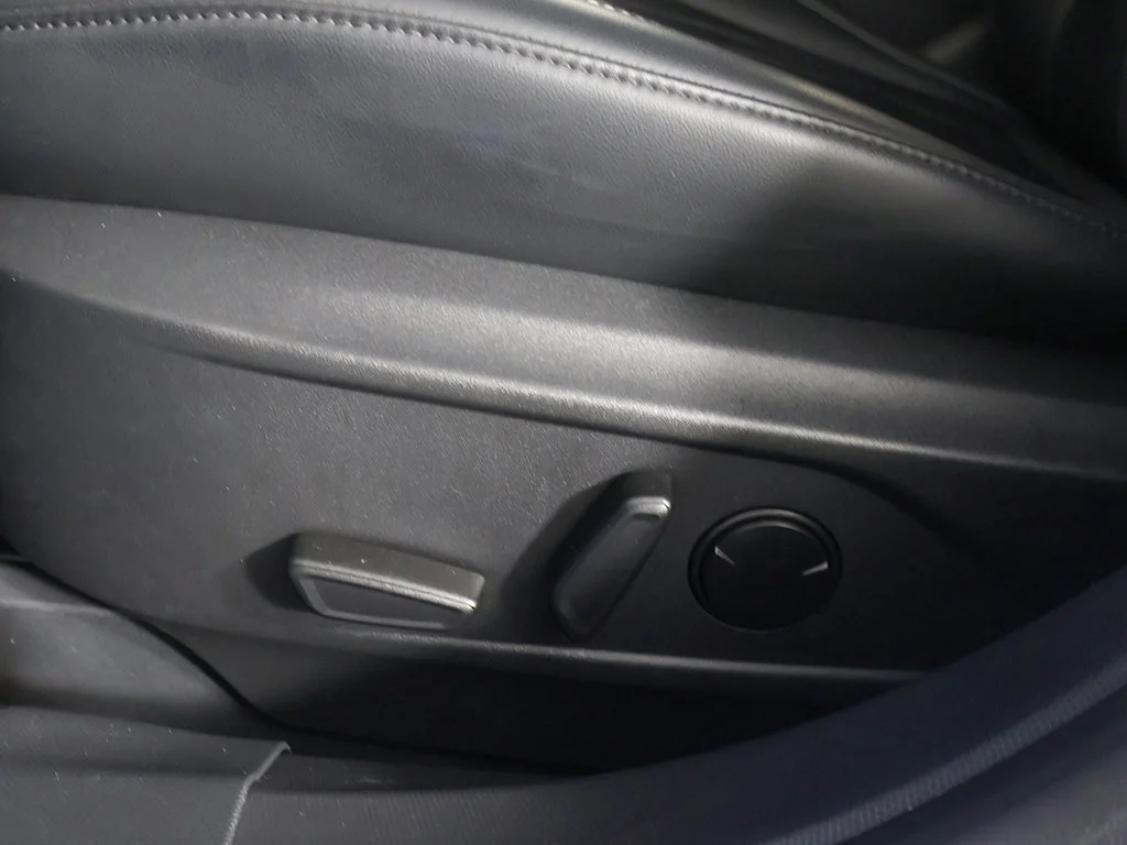 Used 2023 Grabber Blue Ford California Route 1 image 36