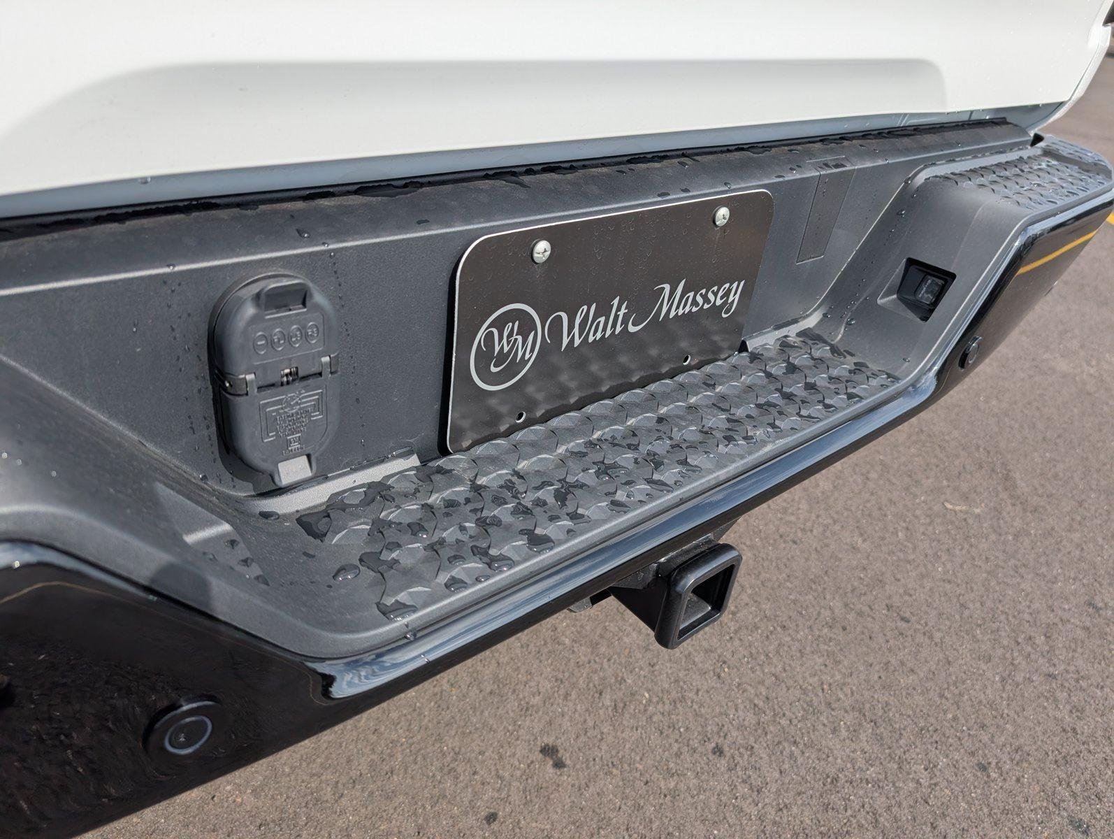 New 2026 Summit White Chevrolet Trail Boss image 33
