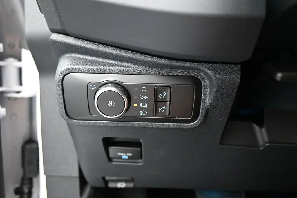 New 2026 White Ford Outer Banks image 13