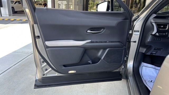 Certified Used 2021 Atomic Silver Lexus 200 Base image 14