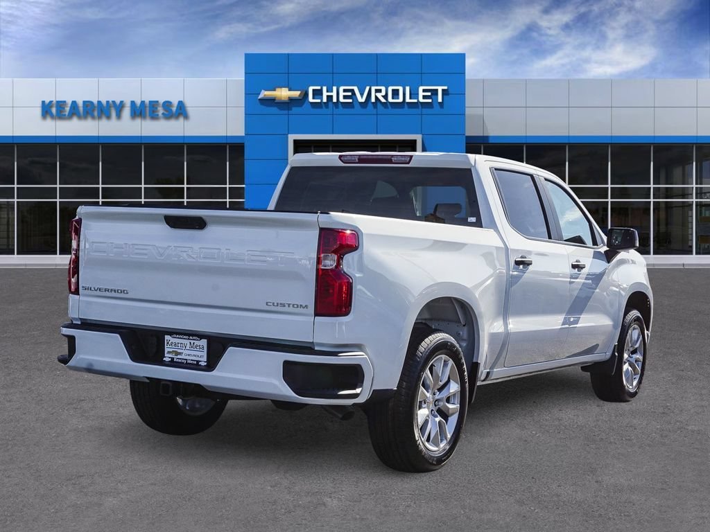 New 2026 Summit White Chevrolet Custom image 6
