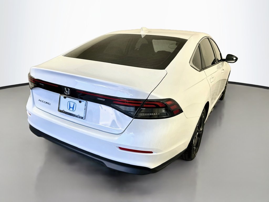 Certified Used 2026 Platinum White Pearl Honda LX image 5