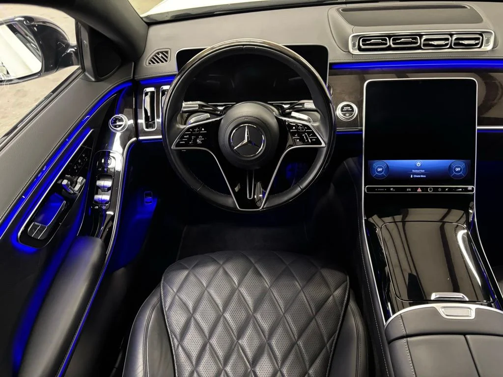 Used 2023 White Mercedes-Benz S 580 image 13