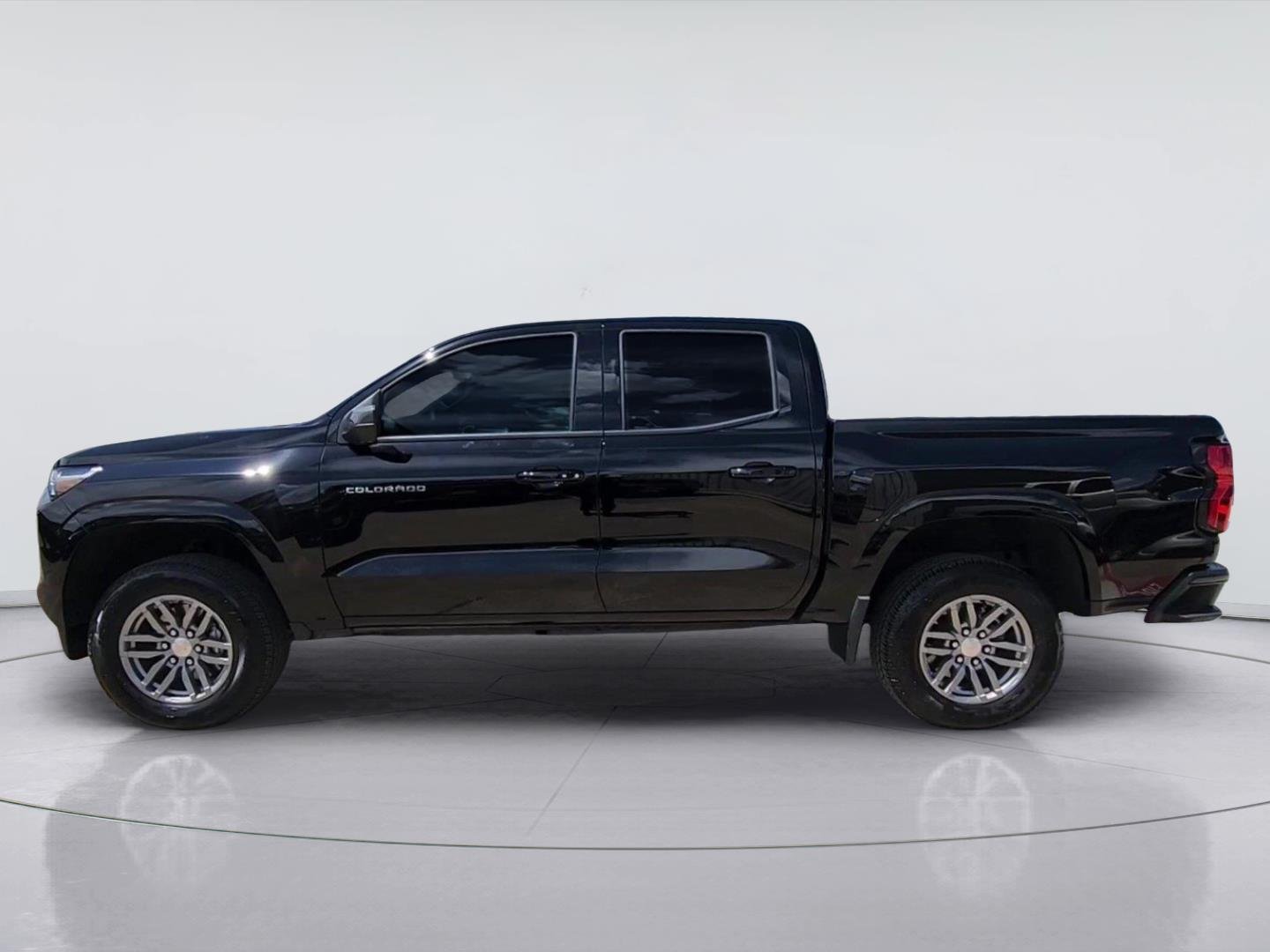 2026 Chevrolet Colorado LT - Photo 32
