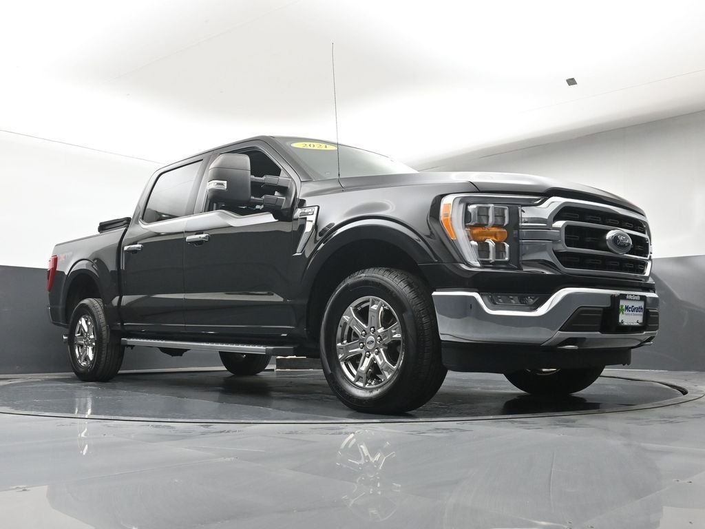 Used 2021 Black Ford XLT image 24