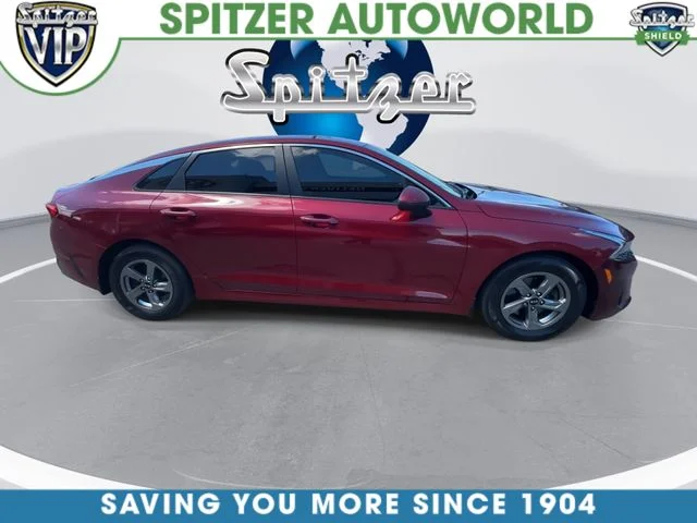 Used 2021 Red Kia LXS image 10