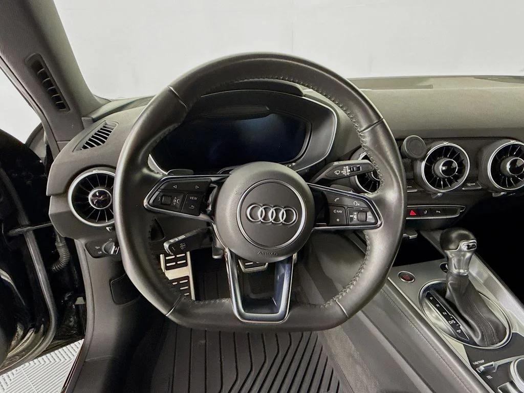 Used 2016 Brilliant Black Audi 2.0T image 12