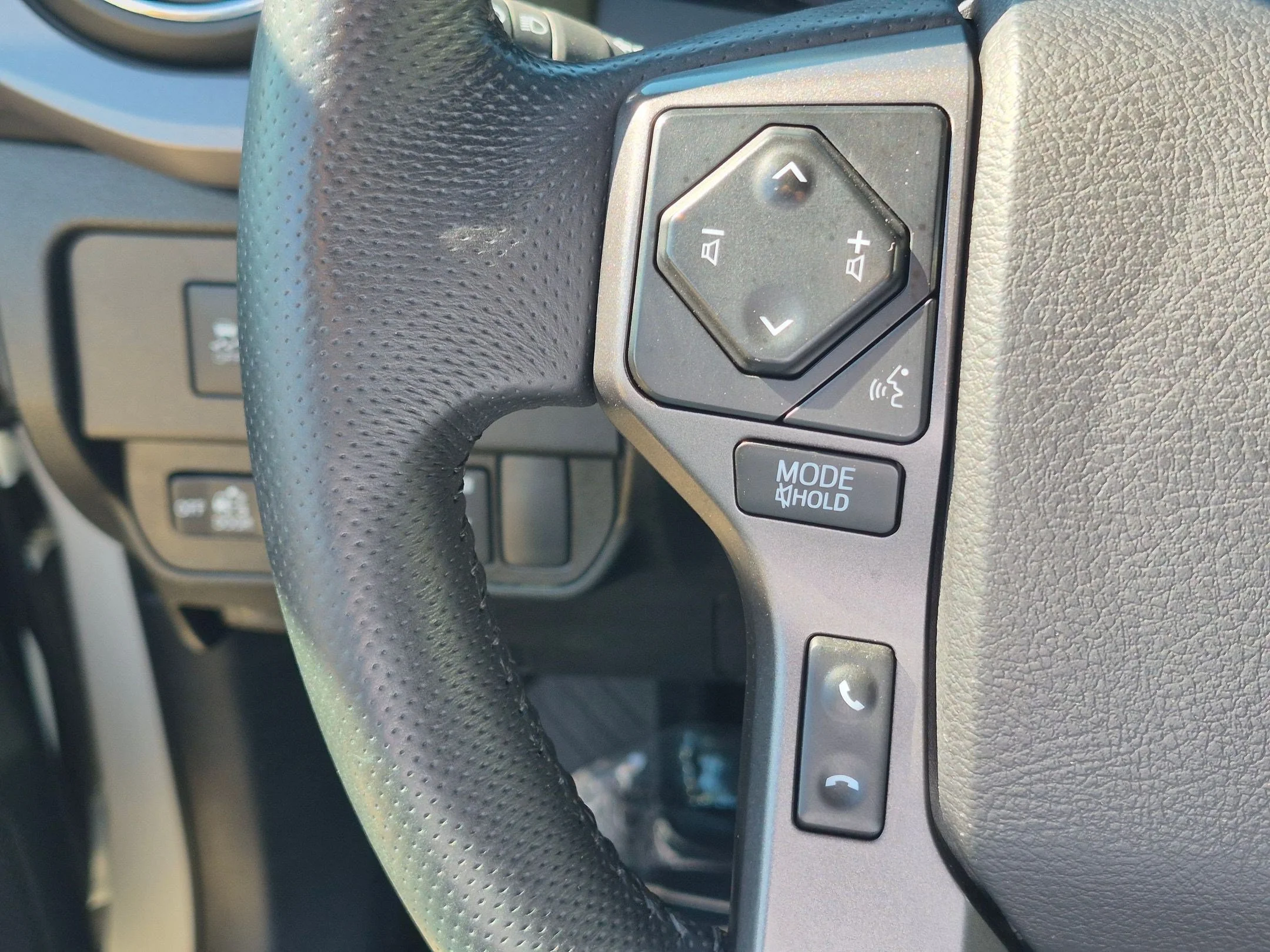 2022 Toyota Tacoma TRD Off Road - Photo 16